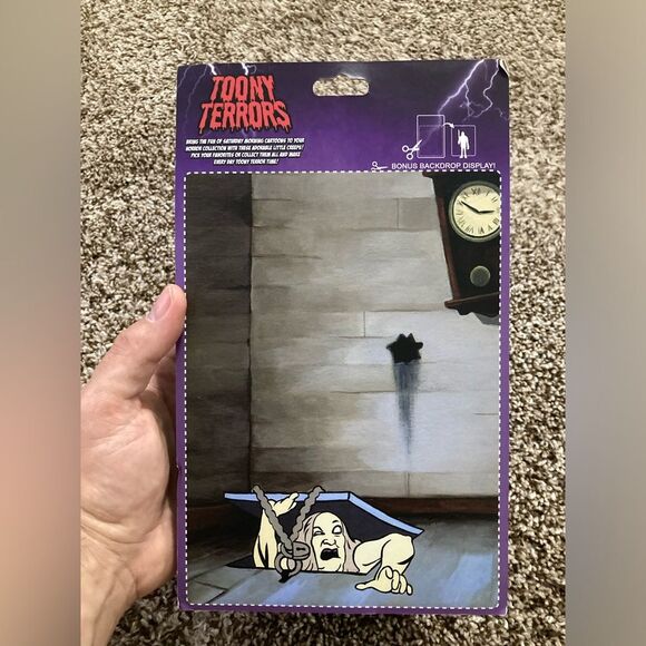 Toony Terrors Evil Dead Ash Chainsaw Hand Collectible Action Figure New in Box - Picture 2 of 2